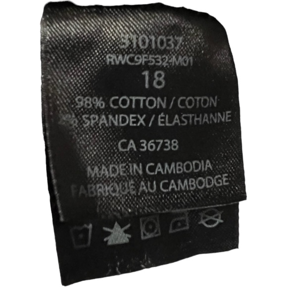 Pants by Reaction Kenneth Cole in a size 18 - Picture 7 of 7